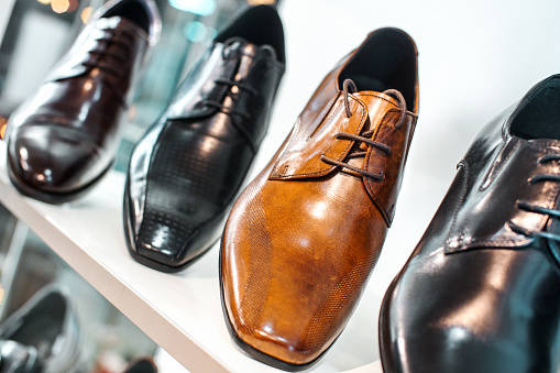 自転車通勤の時は革靴でも平気 気をつけたい点はココ H Le 自転車