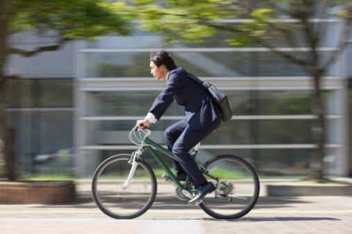 会社まで自転車通勤をすると健康にもなれちゃうの！？ | H&LE 健康／病気