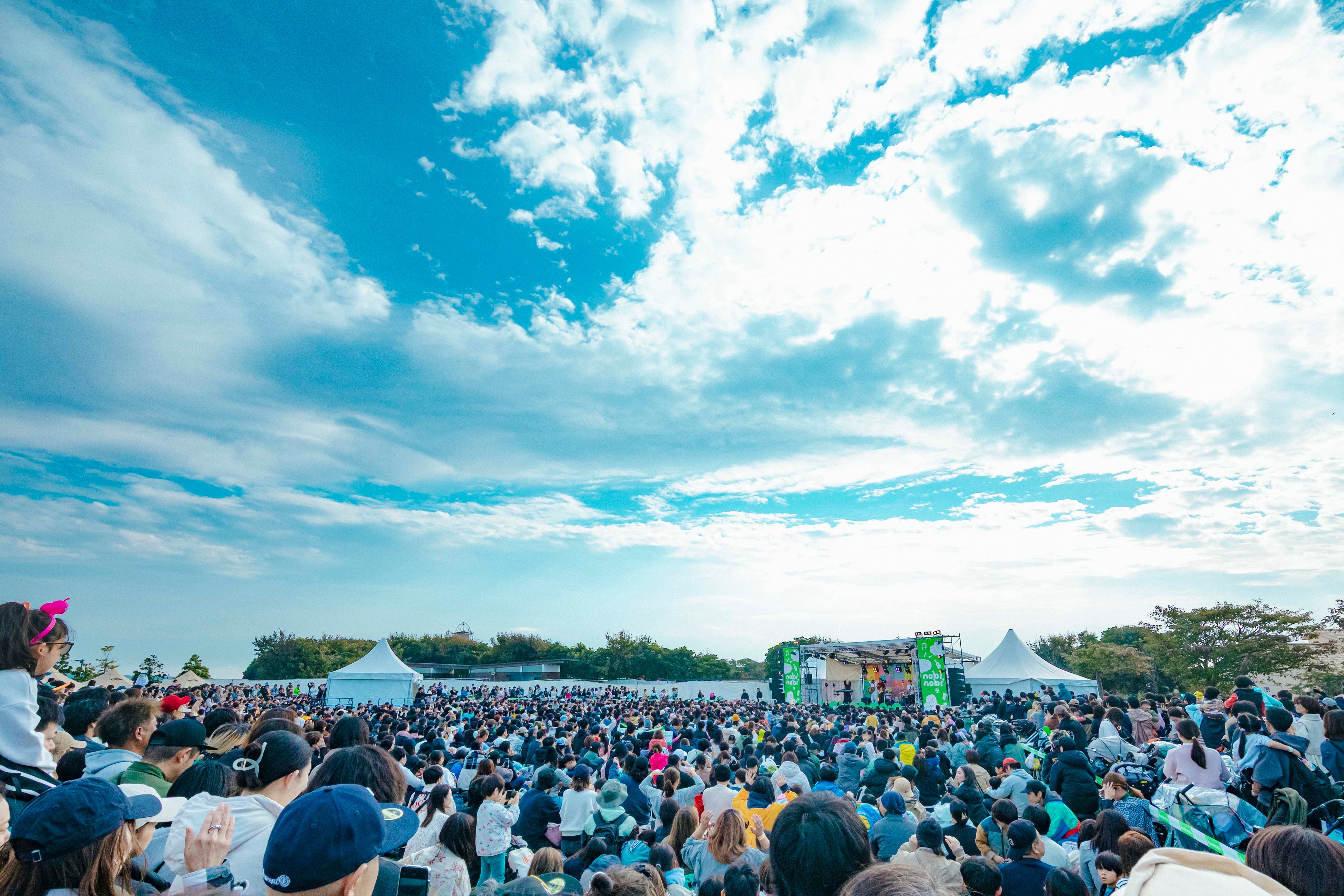 ソレイユの丘で開かれたnobinobiの昨年の様子
