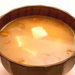 味噌汁(豆腐となめこ)