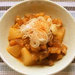 牛すじ肉と大根の味噌煮込み