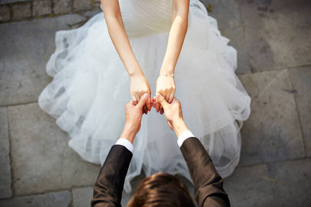 結婚式に呼ばれた 意外と知らない ゲストのドレスマナー セルモクラブネット オトク 情報