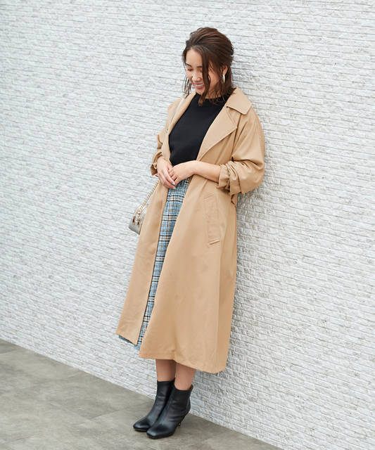 モダンファッションスタイル 75 茶色 コート コーデ レディース 冬