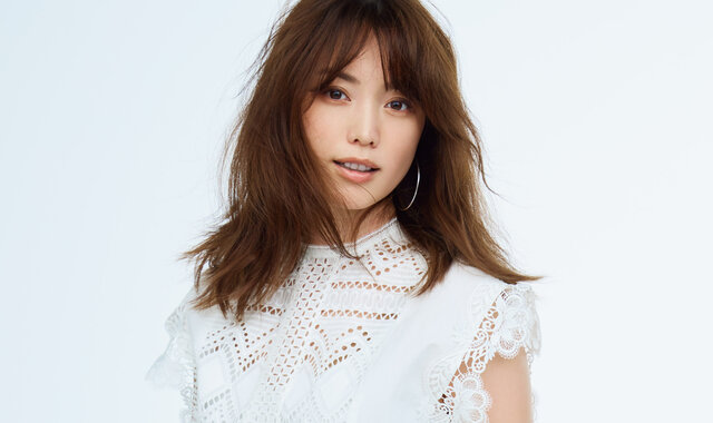 子育ての秘訣は、抱きしめ合い笑い合うこと|蛯原友里さん 心にいい習慣(1)