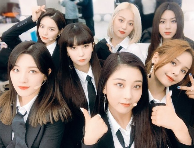 デビュー初の1位を獲得して再注目のclc 今までの曲を振り返ってみよう 韓国情報サイト Daon ダオン