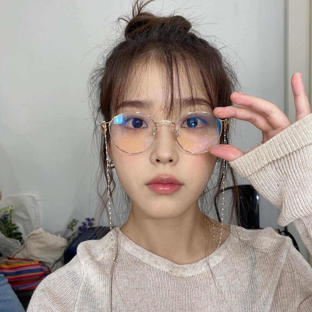 あの人になりたい 美容系youtuberから学ぶ韓国芸能人のモノマネメイク ʾʾ Iu 編 韓国情報サイト Daon ダオン