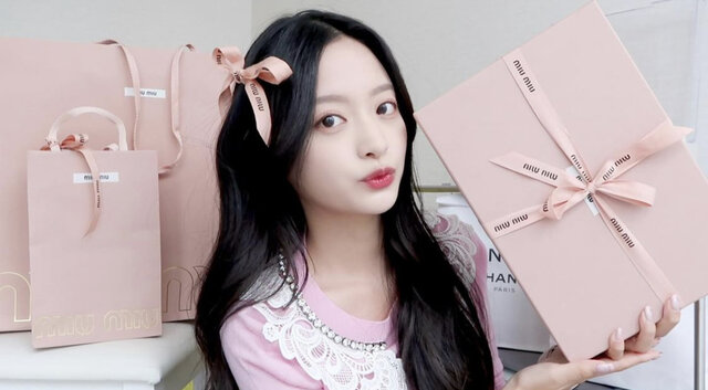 ご褒美に Miu Miu で何買う 韓国女子セレクトの女子力upアイテムに注目 韓国情報サイト Daon ダオン