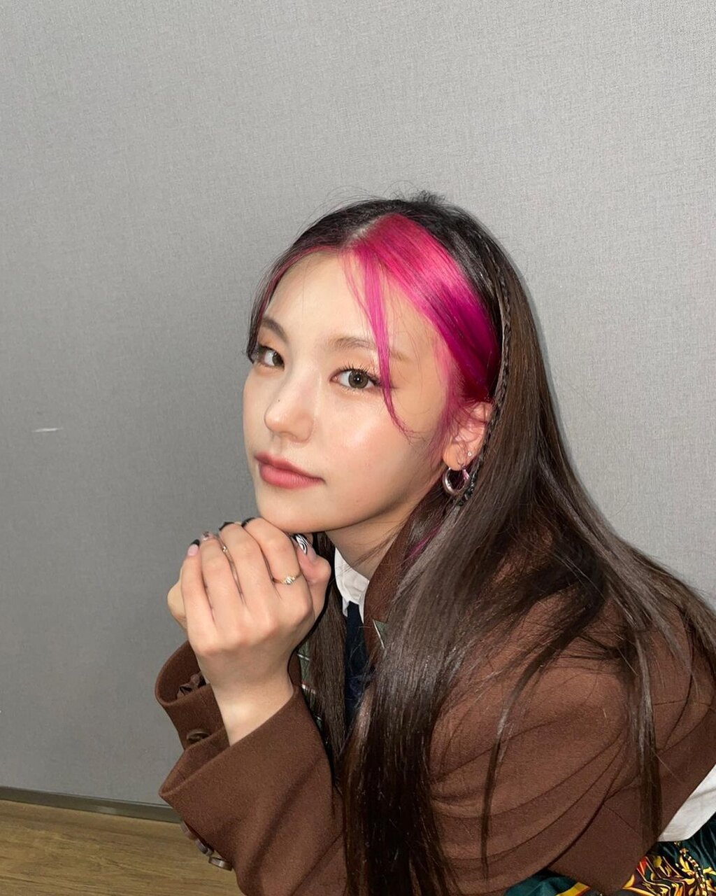 韓国で今 前髪ブリーチ が話題 挑戦した韓国アイドルも見てみよう 韓国情報サイト Daon ダオン