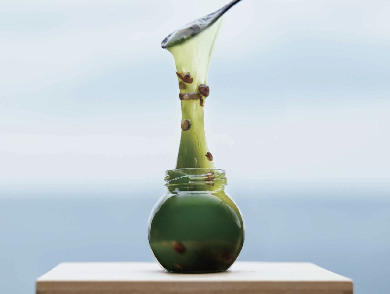 「大切な人に届けたい」から始まった、蕎麦屋生まれの「わらび餅専門店 季作久｜きさく」