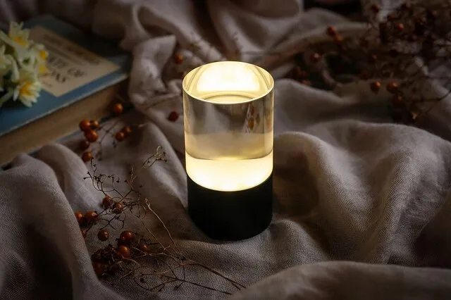 眩しさを手放して、夜を堪能。UYUNI ライティング LED リチャージャブル コレクション