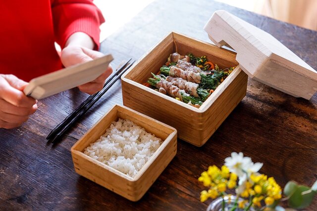 春の美味しい食卓をもっと手軽に。Kirisai 桐のレンジでむし鉢＆ごはん鉢