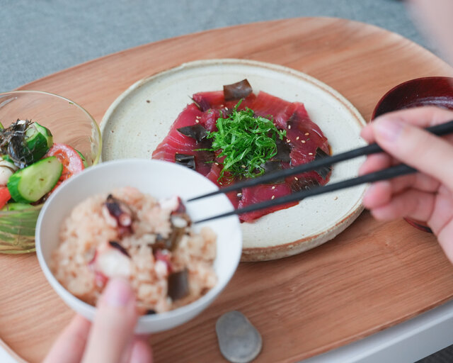 忙しい日々に寄り添う「昆布ソムリエ」で、昆布の旨みと手軽さを。