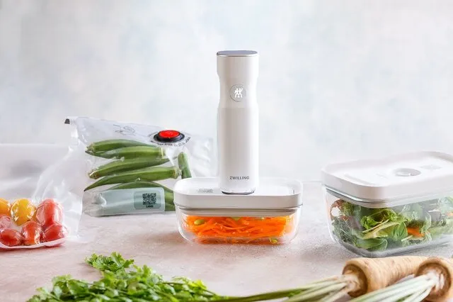 時間も食材も、無駄なく美味しく。Fresh & Save 真空保存スターターセット | ZWILLING ツヴィリング
