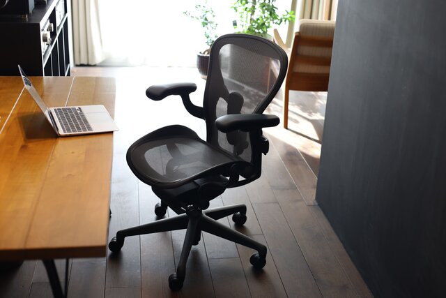 01ead273-68a6-4b9c-a046-