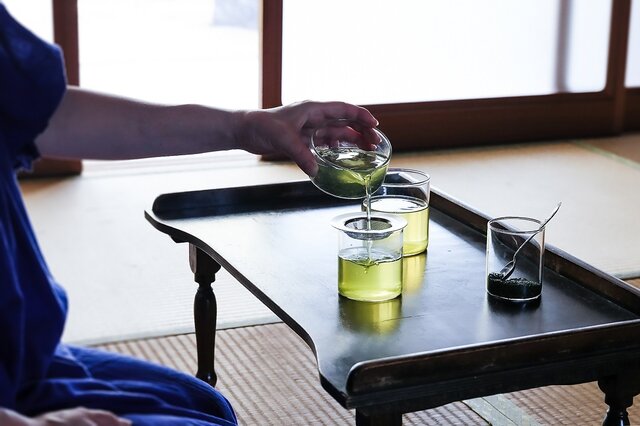 贅沢にお茶を嗜む。伊藤園 Ocha SURU? Glass Kyu-su｜ZOOM LIFE