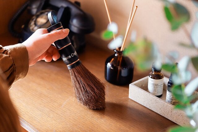 住まいと心を整える。Broom Craft 国産棕櫚手帚で、掃除を日々の習慣に