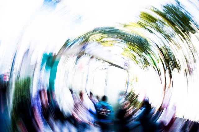 ぐるぐる廻る|フリー写真素材・無料ダウンロード-ぱくたそ (26808)