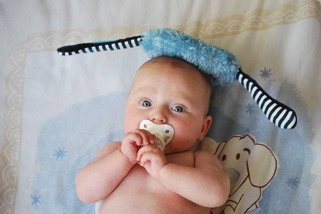 Free photo: Baby, Angel, Pacifier, Child - Free Image on Pixabay - 215298 (47640)