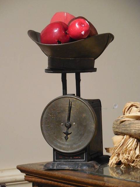 Free photo: Scales, Antique, Old, Balance - Free Image on Pixabay - 1375306 (98390)