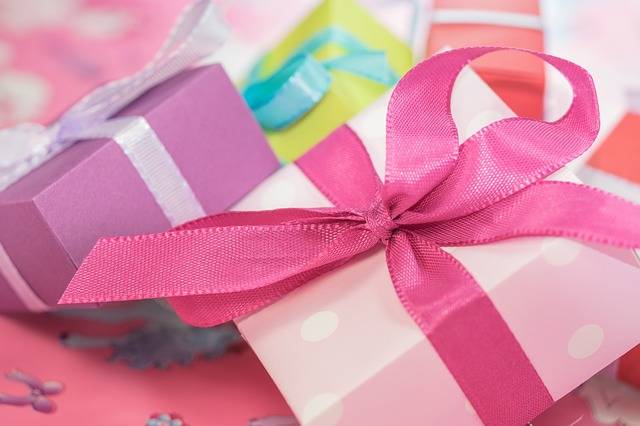 Gift Made Package · Free photo on Pixabay (140878)