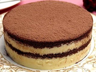 Amazon | 神戸スイーツ　ティラミスショコラ ホール 4号 3-4人分 (チョコレートケーキ バースデーケーキ 誕生日ケーキ　バレンタイン　チョコ　ホワイトデー　洋菓子　お取り寄せグルメ　人気　有名)【短納１】 | 神戸スイーツ | ケーキ・洋菓子 通販 (170991)