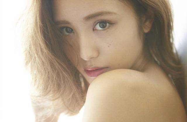 森暖奈「常に安心させてくれる彼だから、生涯を共にしたいと思った」Influencer Girl