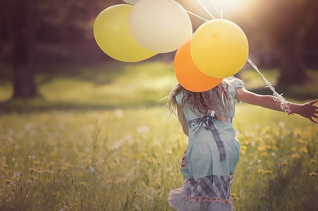 Girl Balloons Child - Free photo on Pixabay (6358)