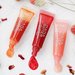 【ママバター】100％天然由来色素の《ナチュラルカラーグロス》リップケアしながら色付く♡気になる口コミをチェック！