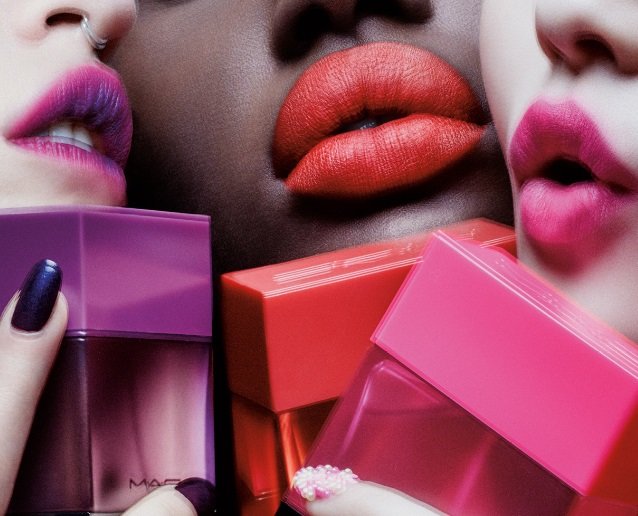 M・A・C（マック）