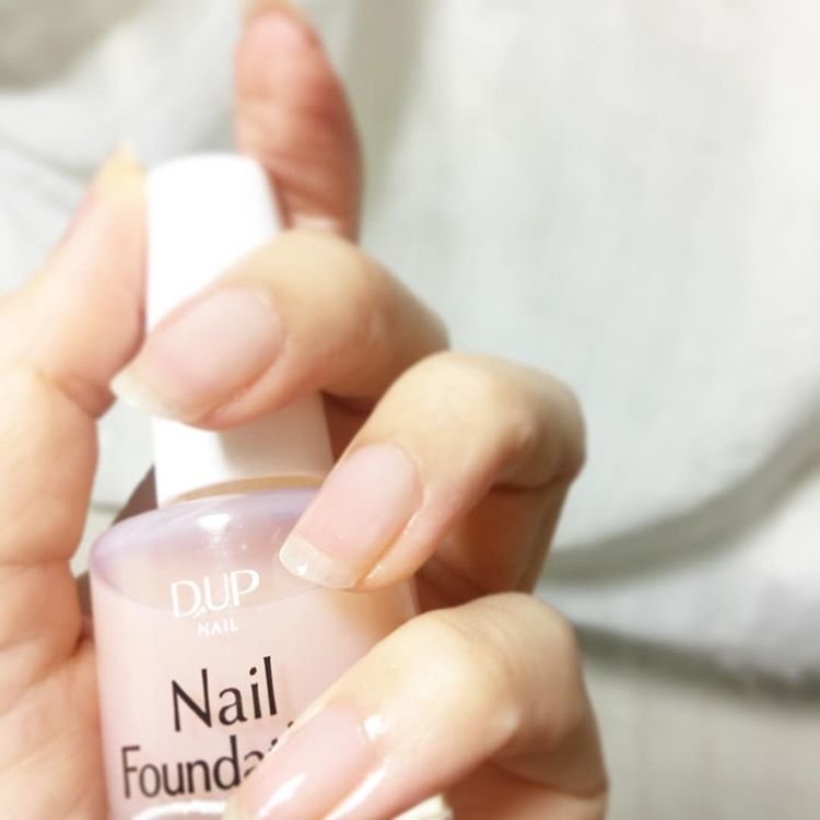 ネイルファンデーション