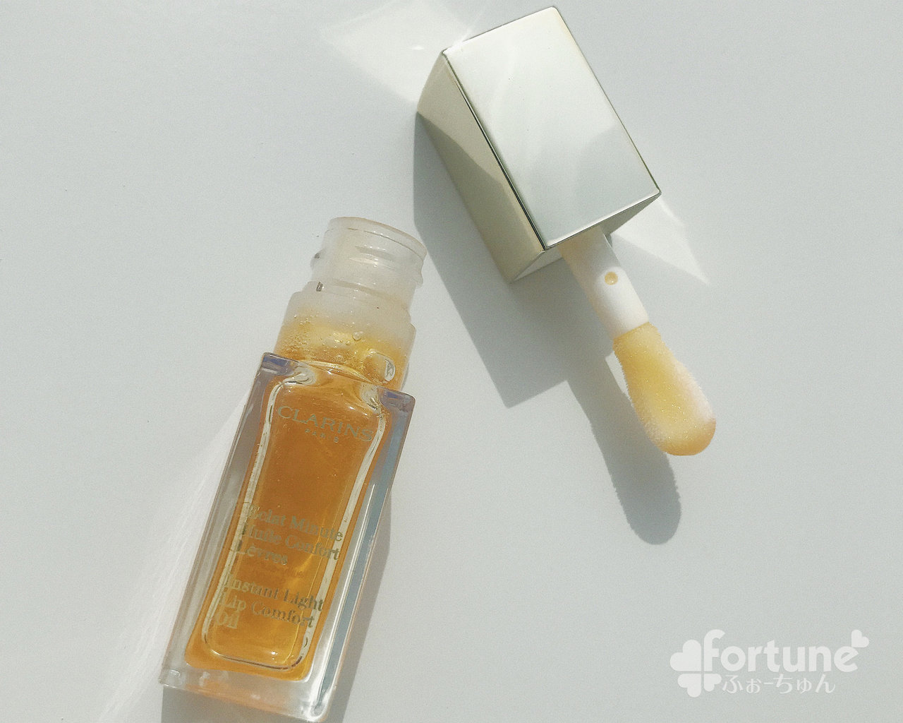クラランス　コンフォートリップオイル　ハニー