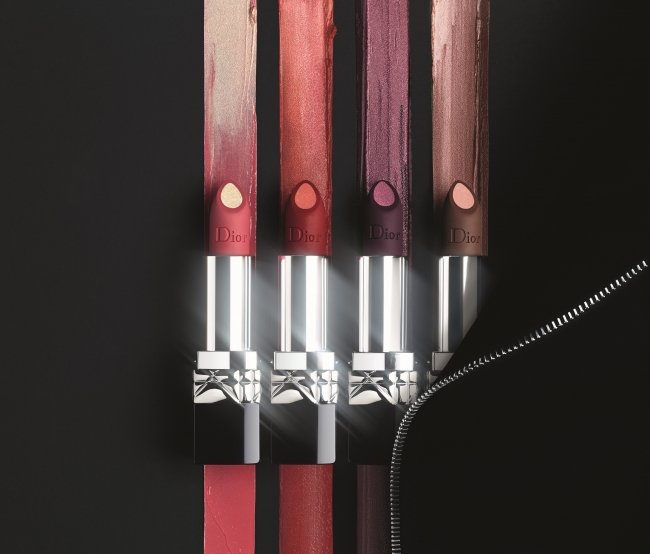 『ルージュディオールダブル』