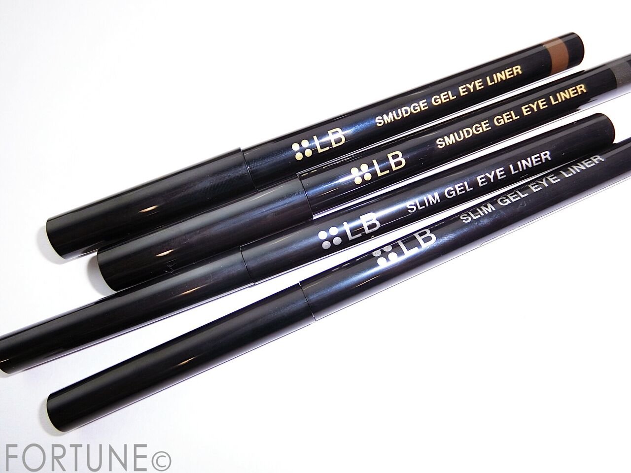 LB　エルビー　アイライナー