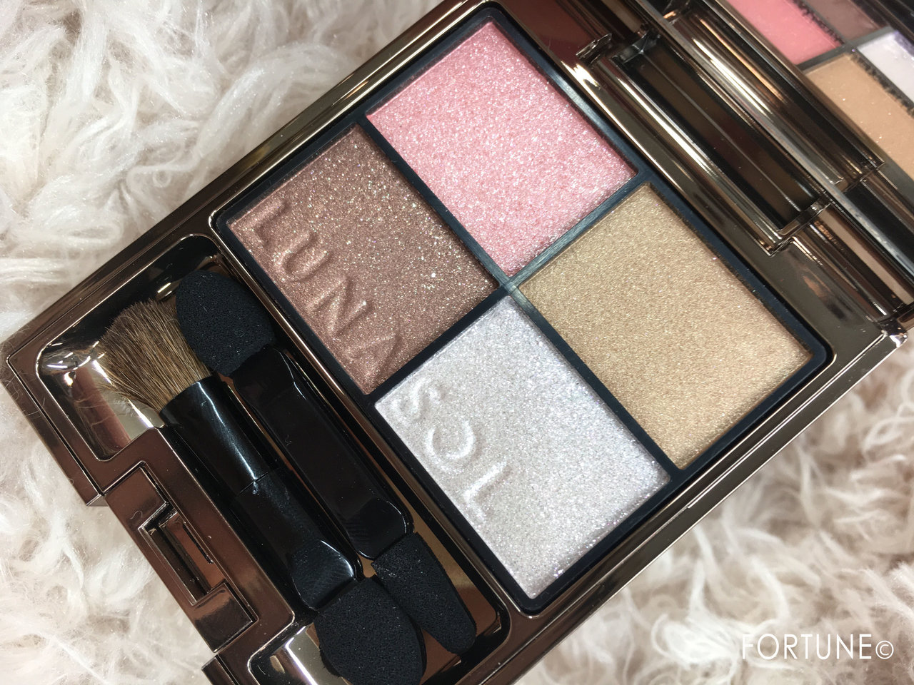 ルナソル　アイシャドウ　パレット　ピンク系