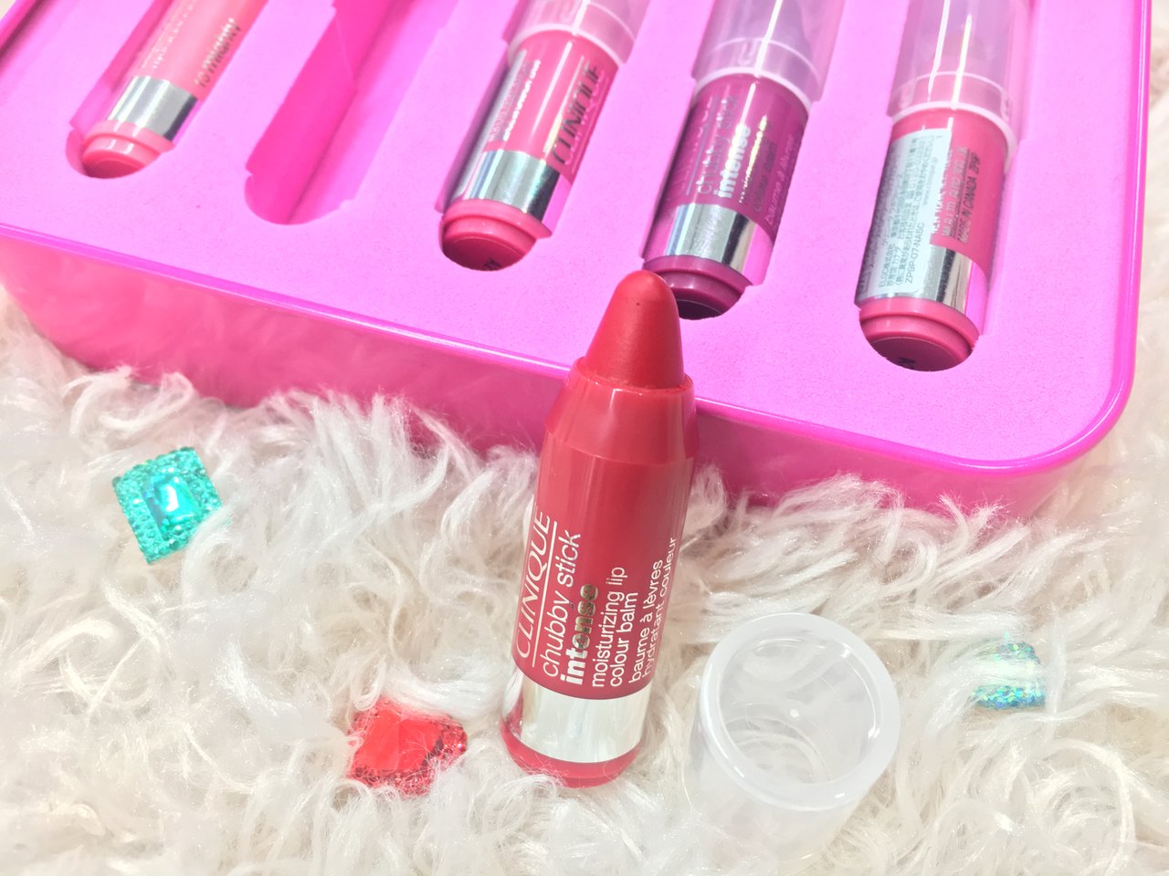 CLINIQUE クリニーク　2017クリスマスコフレ　冬新作コスメ　リップ　チアーズ　トゥー　チャビー