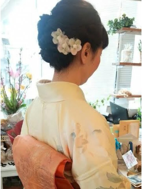 ヘアスタイル　和装　和服　アップスタイル　成人式　浴衣　着物
