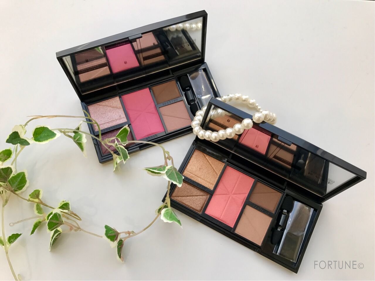 KATE　ケイト 2017冬新作コスメ　2017クリスマスコフレ　アイシャドウパレット