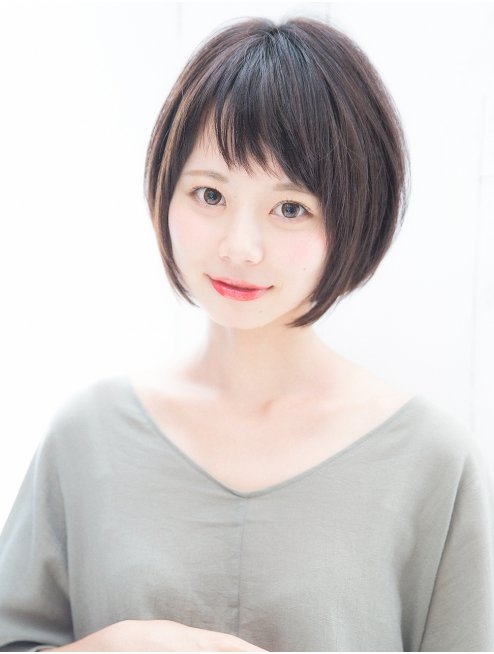 短め流し前髪