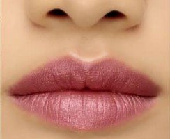 トムフォードビューティ　人気コスメリップ