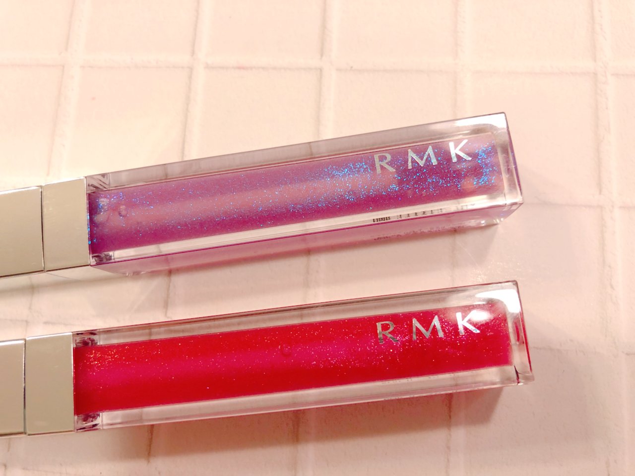 リップジェリーグロス　RMK アールエムケー 限定　2017冬新作コスメ　リップ　コズミックシャワー グリマーピンク