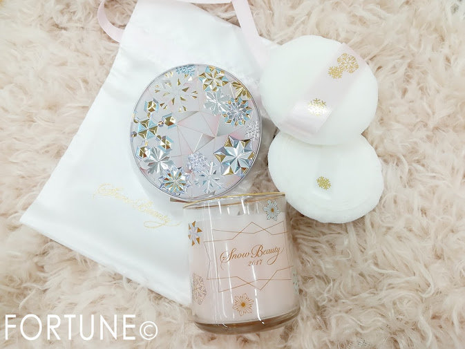 スノービューティーホワイトニングフェースパウダー 2017　特製セット（小）　自撮り