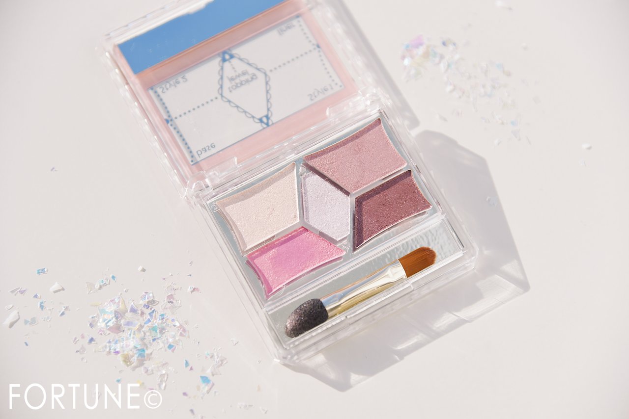 CANMAKE　キャンメイク　パーフェクトスタイリストアイズ　2017冬新作コスメ　アイシャドウ　プチプラコスメ　アディクション ADDICTION　クライベイビー　似てる　比較