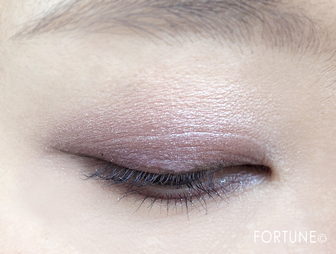 マキアージュアイシャドウ【ドラマティックスタイリングアイズ】VI707 レイニーモーメント 使用感