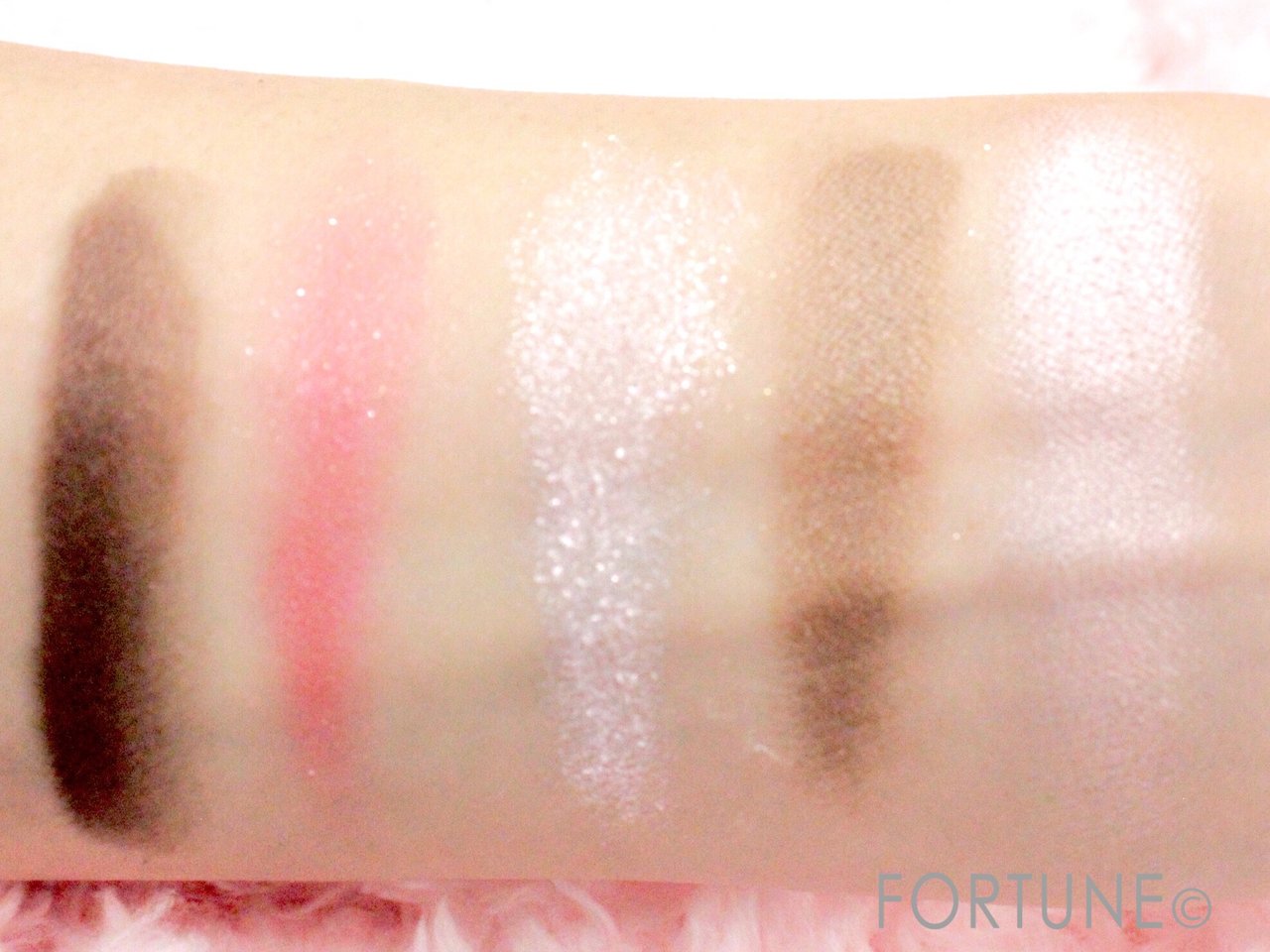 【CANMAKE(キャンメイク)】パーフェクトスタイリストアイズ