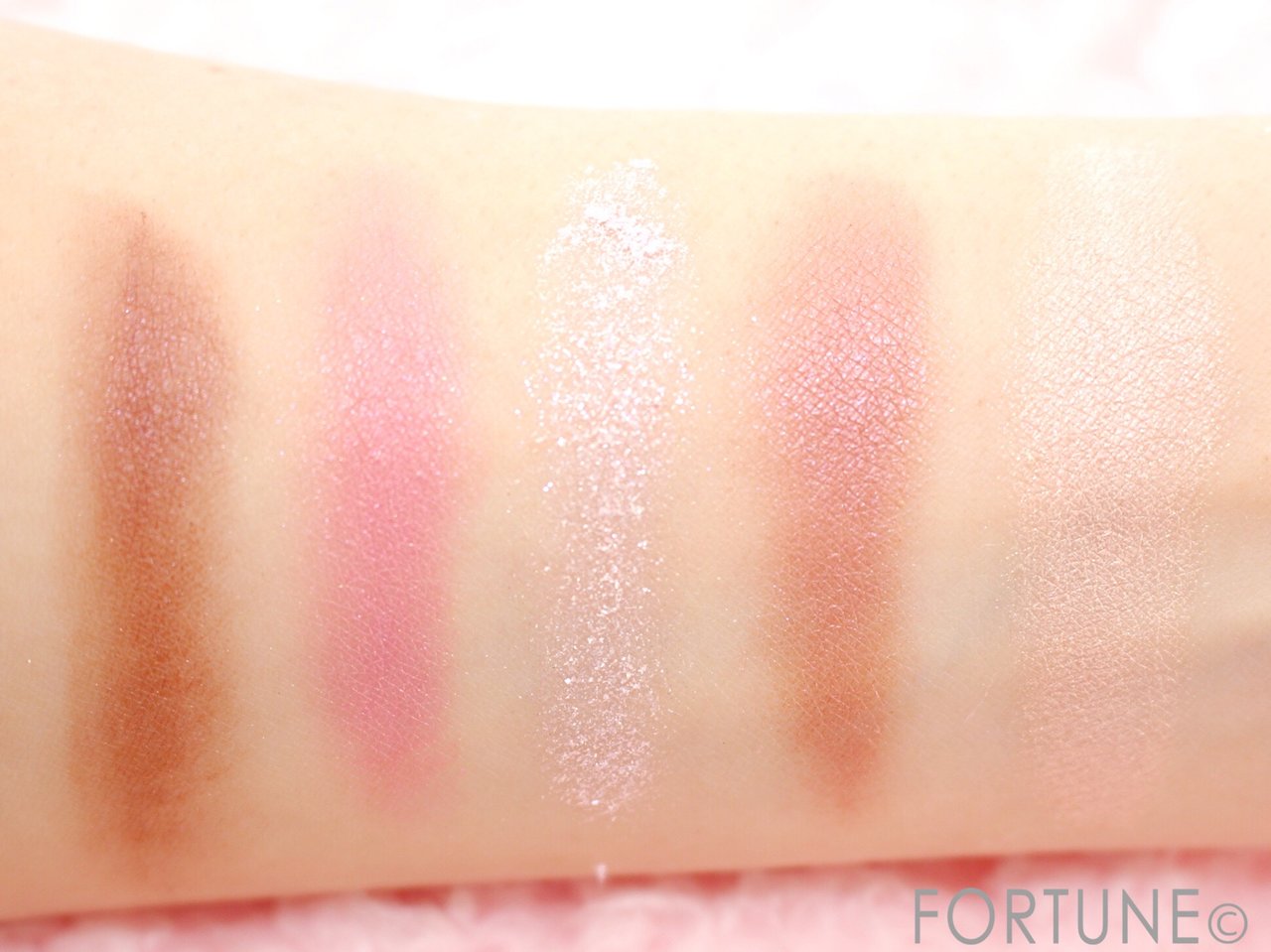 【CANMAKE(キャンメイク)】パーフェクトスタイリストアイズ