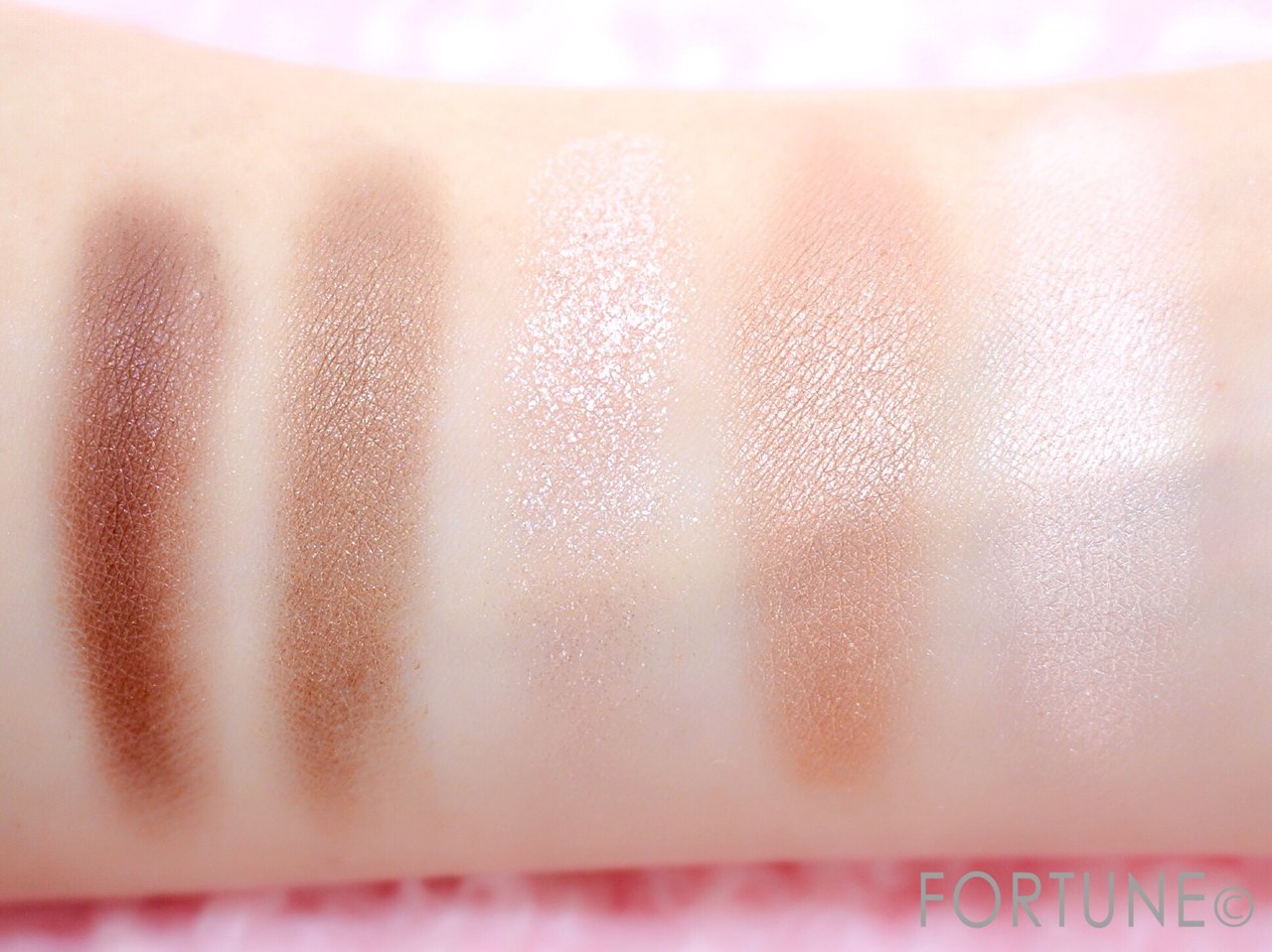 【CANMAKE(キャンメイク)】パーフェクトスタイリストアイズ