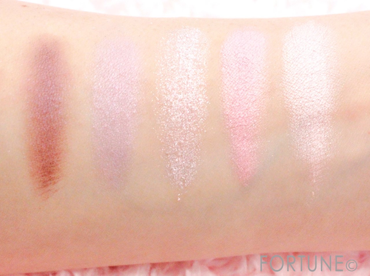 【CANMAKE(キャンメイク)】パーフェクトスタイリストアイズ