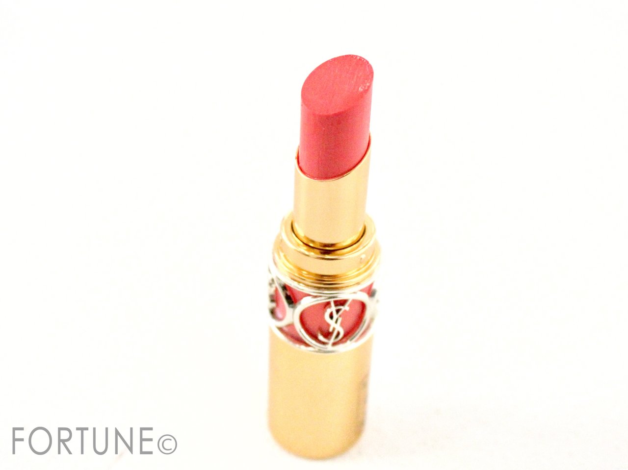 YSL ysl イヴ・サンローラン　リップ　ヴォリュプテティントインバーム　ルージュヴォリュプテシャイン　デパコス　リップ　オススメ