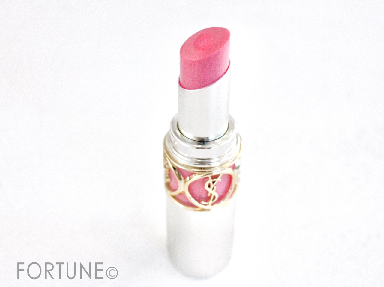 YSL ysl イヴ・サンローラン　リップ　ヴォリュプテティントインバーム　ルージュヴォリュプテシャイン　デパコス　リップ　オススメ