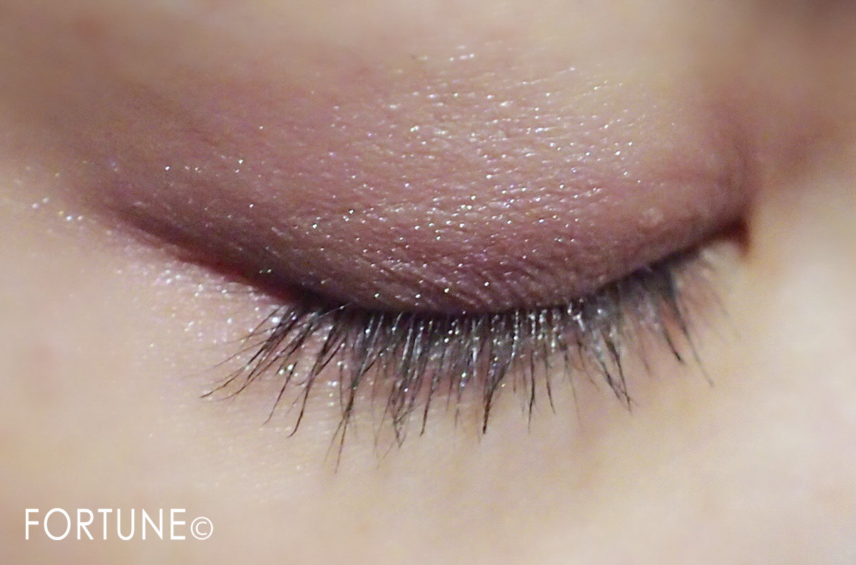 Dior サンク クルール887 スリル メイク方法